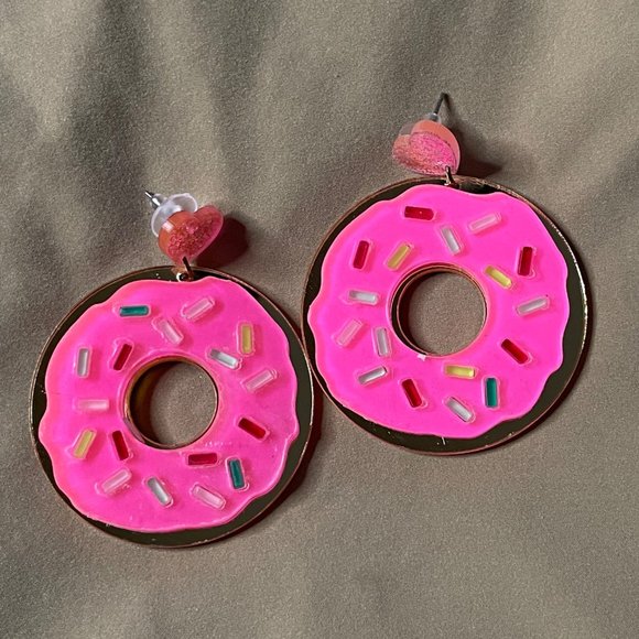 Sprinkled Donut Pink Funny Y2K Resin Colorful Statement Dangle Drop Earrings NEW - Picture 3 of 6